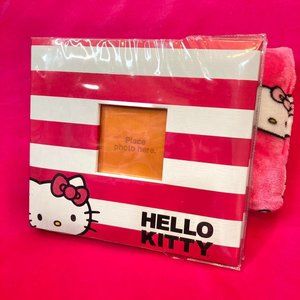 2010s Sanrio Hello Kitty Photo Scrapbook Album